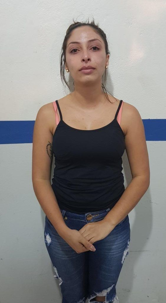 Jaqueline-563x1024