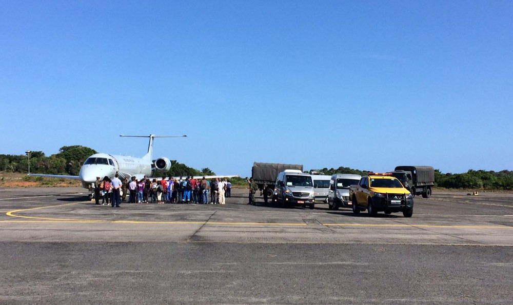 Após cinco horas de viagem, venezuelanos em processo de interiorização desembarcam na BA