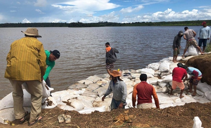 Cidade é evacuada no Ceará pela chance de tragédia com o risco de rompimento de barragem