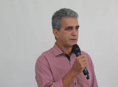 Deputado Robinson Almeida afirma que apoia reeleição do prefeito Rogério Andrade