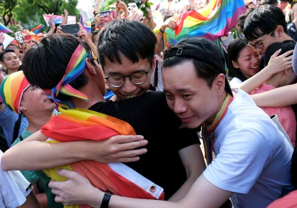 Taiwan é o primeiro país asiático a legalizar casamento entre pessoas do mesmo sexo