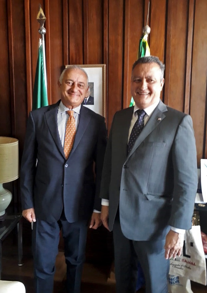 Encontro com o embaixador da Itália, Antônio Bernardini - Foto_Camila Peres_GOVBA (2)