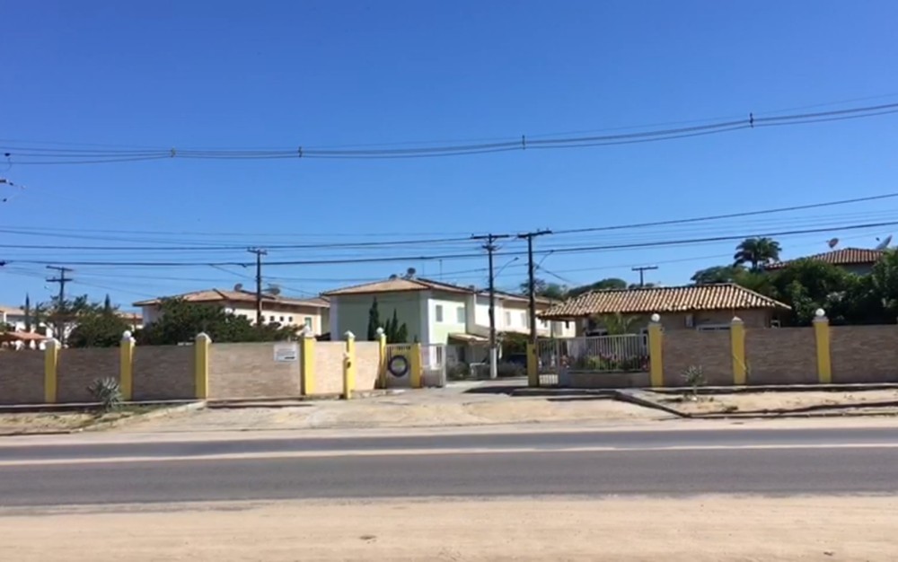 menino de 9 anos do ES morre após se afogar em piscina de condomínio no sul da Bahia