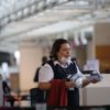 Anvisa revoga obrigatoriedade das máscaras em aeronaves e aeroportos no Brasil