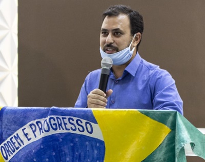 Pr. Edson
