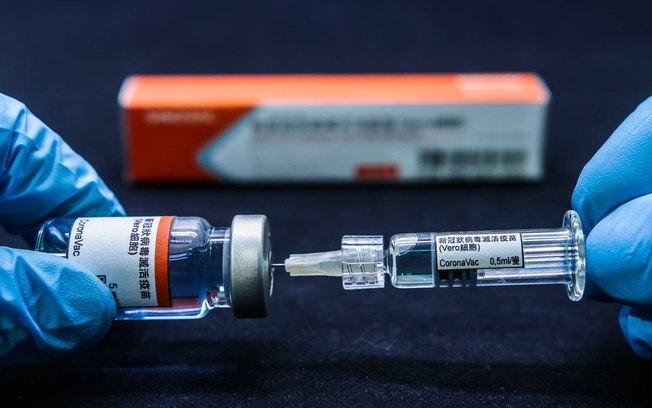 Coronavac gera anticorpos em 97% dos vacinados na Indonésia