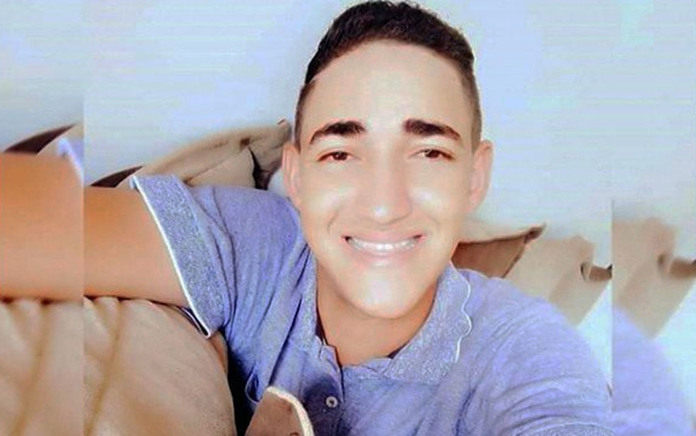 Adolescente que matou e ateou fogo em jovem por homofobia no oeste da BA é assassinado com 15 tiros