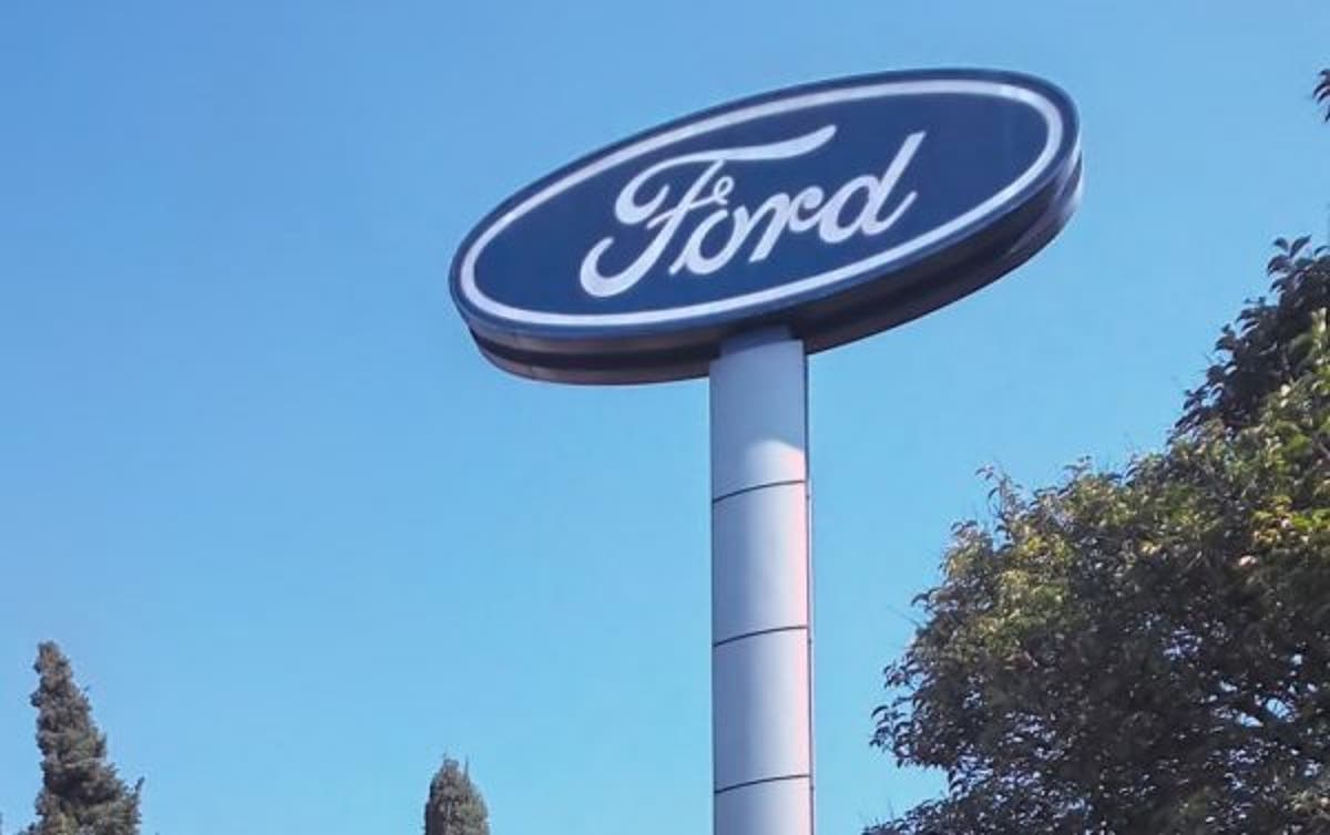 Ações da Ford em Nova York sobem mais de 3% com saída do Brasil