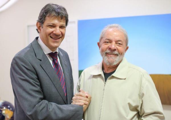 'Lula estava muito cético com a possibilidade de concorrer em 2022', diz Haddad