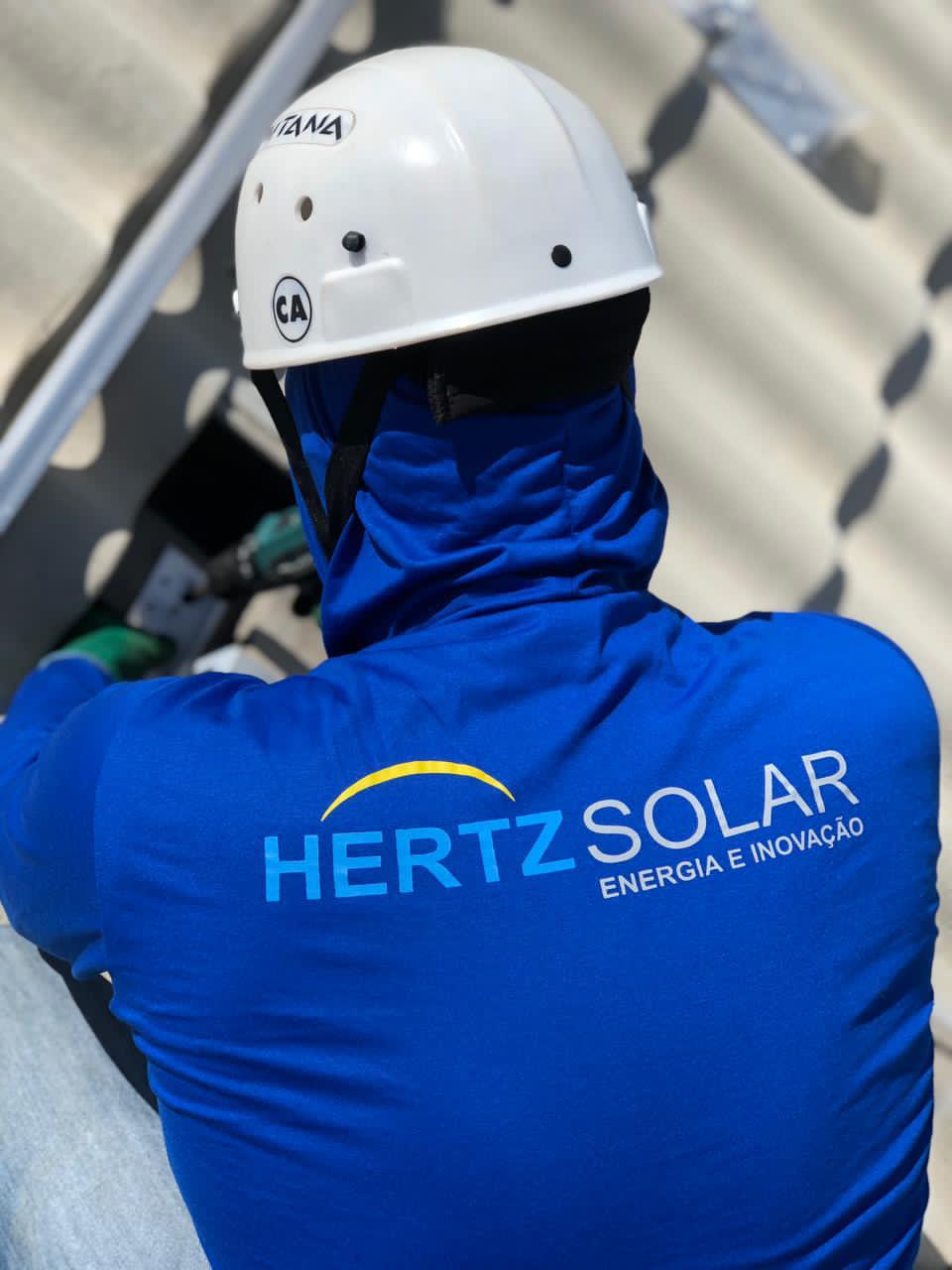 Empresa de engenharia busca representantes e profissionais para expandir mercado de energia solar na Bahia