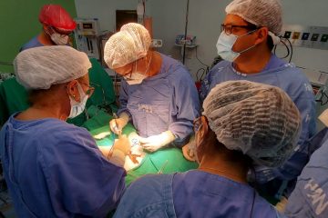 Pela-primeira-vez-equipe-100-baiana-realiza-cirurgia-para-separacao-de-gemeos-siameses-7-360x240