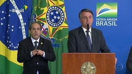 Bolsonaro diz que pode prorrogar auxílio emergencial em 2022