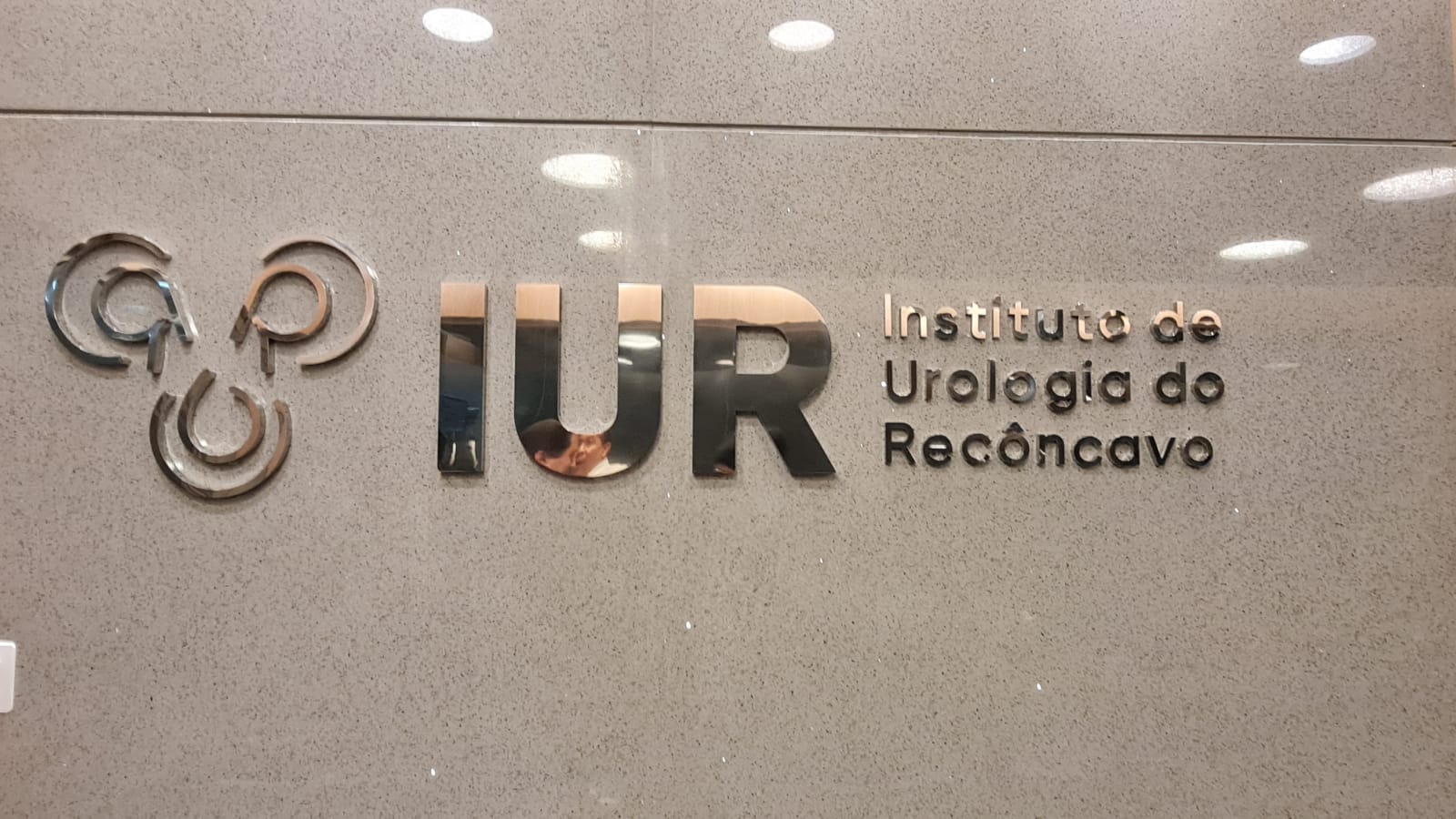 iur6