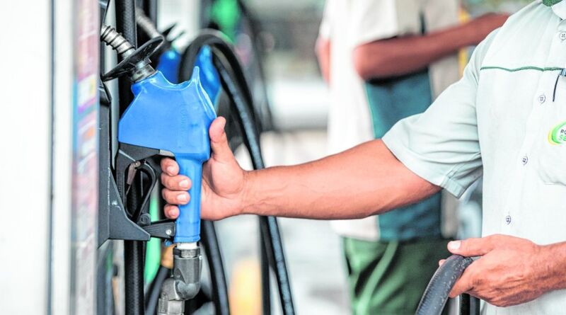 Preços da gasolina e diesel na Bahia sofrem novo reajuste