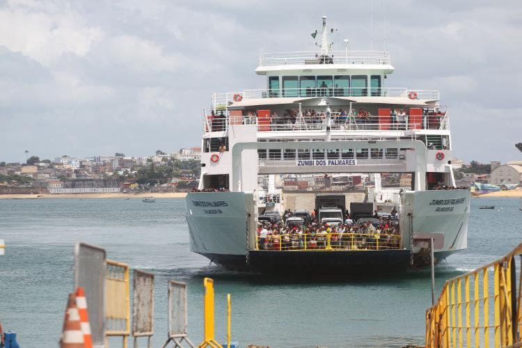 Ferry Boat opera normalmente durante os feriados, informa Internacional Travessias