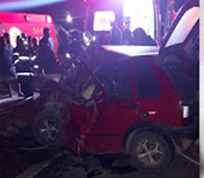 Acidente entre carro de passeio e van deixa um morto na Br-101, em Sapeaçu