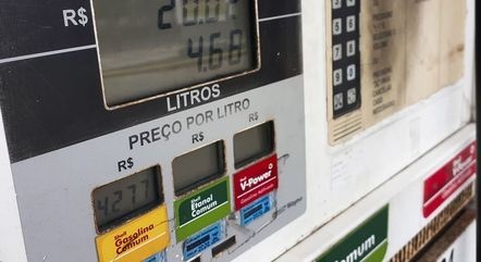 Brasil tem a terceira gasolina mais cara do mundo, aponta estudo