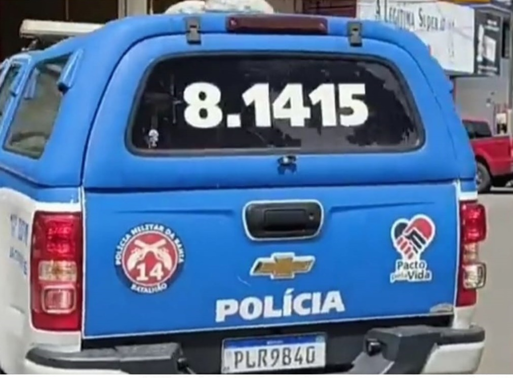 4 mulheres são presas suspeitas de furtar lojas em SAJ
