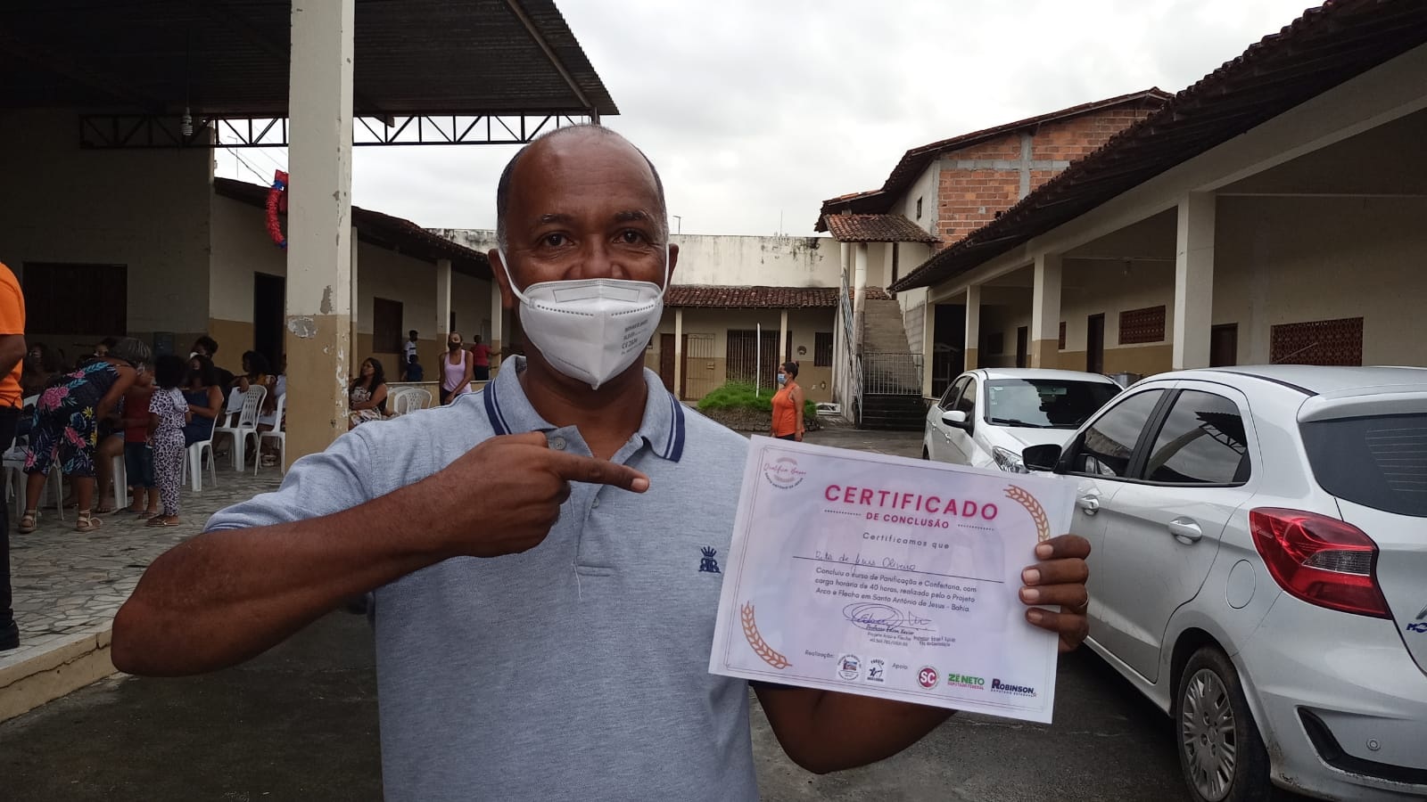 SAJ: alunos do curso gratuito de panificação recebem certificados