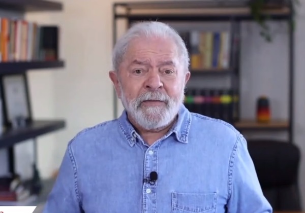 Depois de polêmica, Lula diz ser, ‘pessoalmente’, contra o aborto e defende ‘conversa civilizada’ com deputados