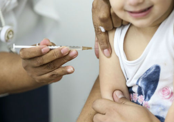 Bahia receberá 75 mil doses de vacinas contra Covid-19 para crianças de 5 a 11 anos