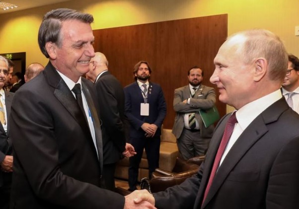 Posição do Brasil sobre conflito na Ucrânia é de cautela, diz Bolsonaro