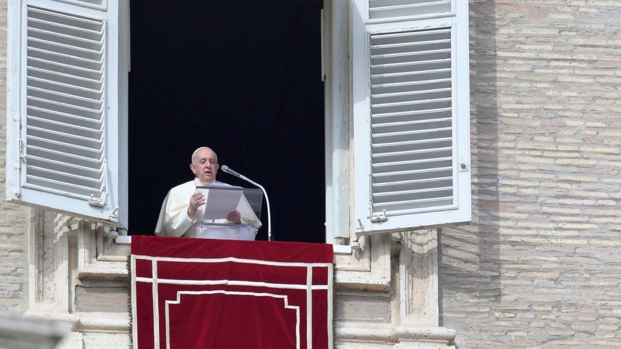 Vaticano: Papa critica países que se dizem cristãos, mas procuram fazer a guerra