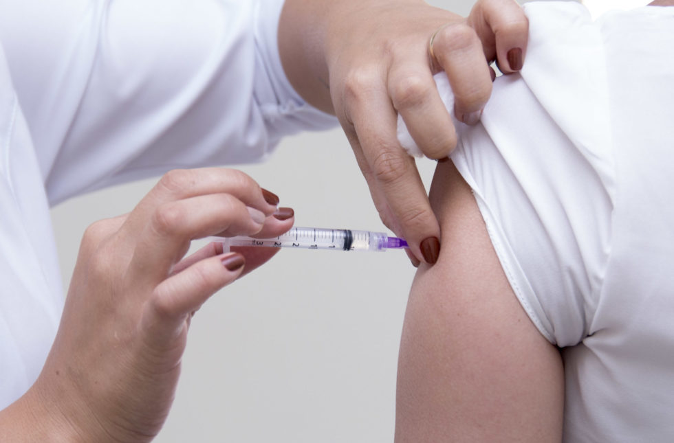 Muritiba: vacinação contra Covid-19, Influenza e Sarampo acontecerá aos sábados