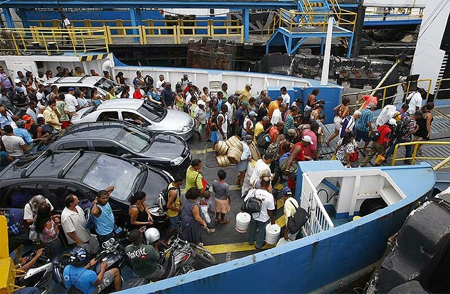 Falta de energia na Ilha de Itaparica atrapalha desembarque do ferryboat