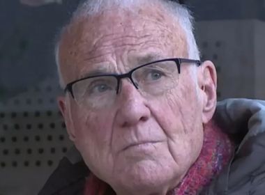 Ex-padre se assume gay e vira ator pornô aos 83