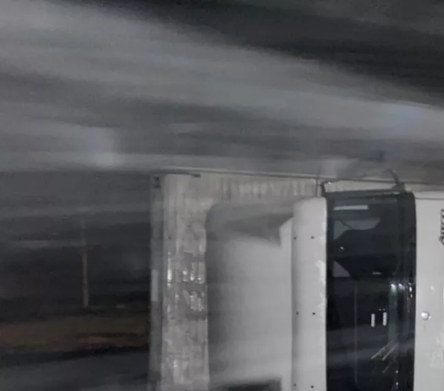 Vídeo: ventania tomba caminhão com motorista dentro em SC; velocidade do vento chegou a 157 km/h