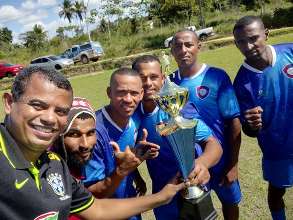 O 1º campeonato rural da Cutia aconteceu neste domingo (22) na cidade de Laje e reuniu 8 times.