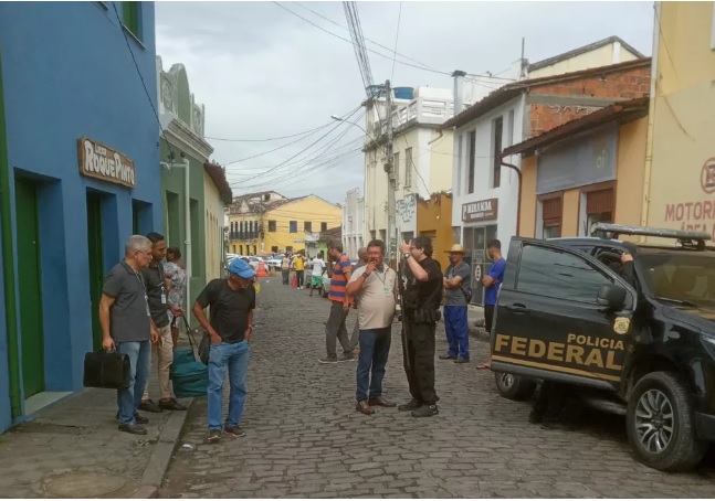 'Impacto a longo prazo', diz vice-presidente da associação dos produtores de licor de Cachoeira, após PF interditar fábricas