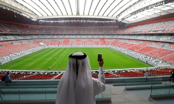 A FIFA antecipou a  partida de abertura e a cerimônia do torneio deste ano no Estádio Al Bayt