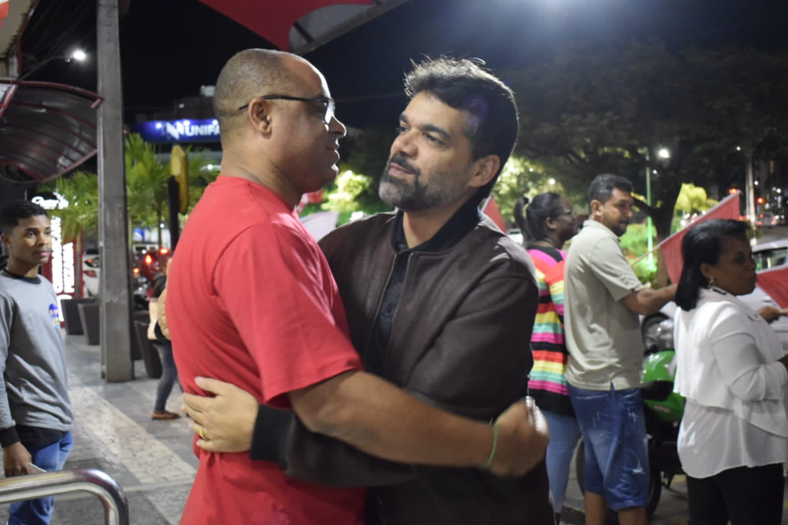 330bd717-2ec3-4b56-bb81-d518cd5e1b39