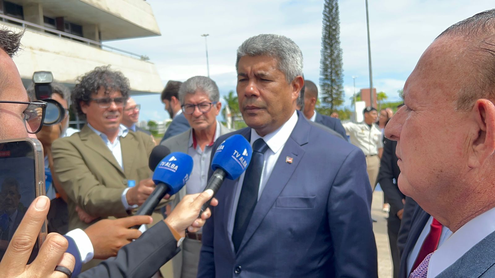 governador Jerônimo Rodrigues