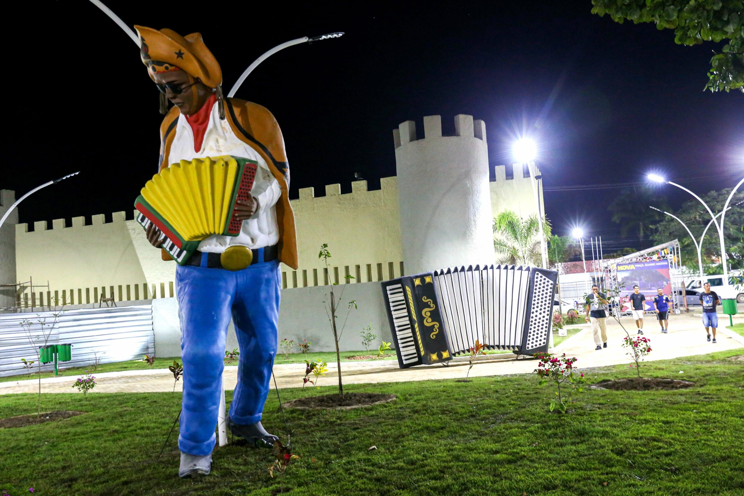 Sanfoneiro na Praça Pirajá - Foto Luciano Almeida 11-1