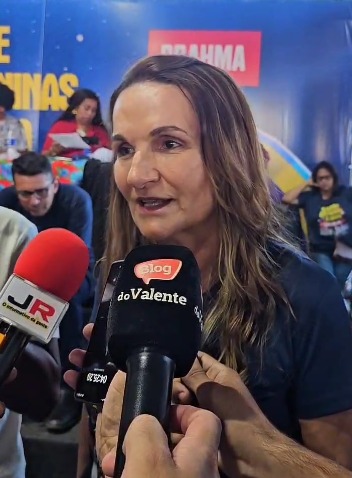 secretária de Cultura, Silvia Brito