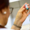 Ministério da Saúde suspende temporariamente vacina da dengue do Butantan após investigação de reações graves