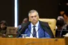 Flávio Dino manda presidentes de partidos explicarem indicação de emendas parlamentares