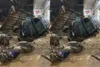 Deslizamento de terra na Rocinha atinge carros e motos após forte chuva no Rio