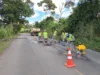 Seinfra realiza manutenção em rodovias de Santo Antônio de Jesus e Amargosa para o São João