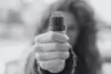 Senado aprova porte de spray de pimenta para defesa pessoal de mulheres