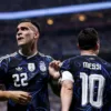 Argentina vence Inglaterra de virada e enfrentará a Espanha na final da Copa do Mundo