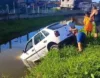 Carro cai em rio enquanto motorista aprendia a dirigir em Nazaré